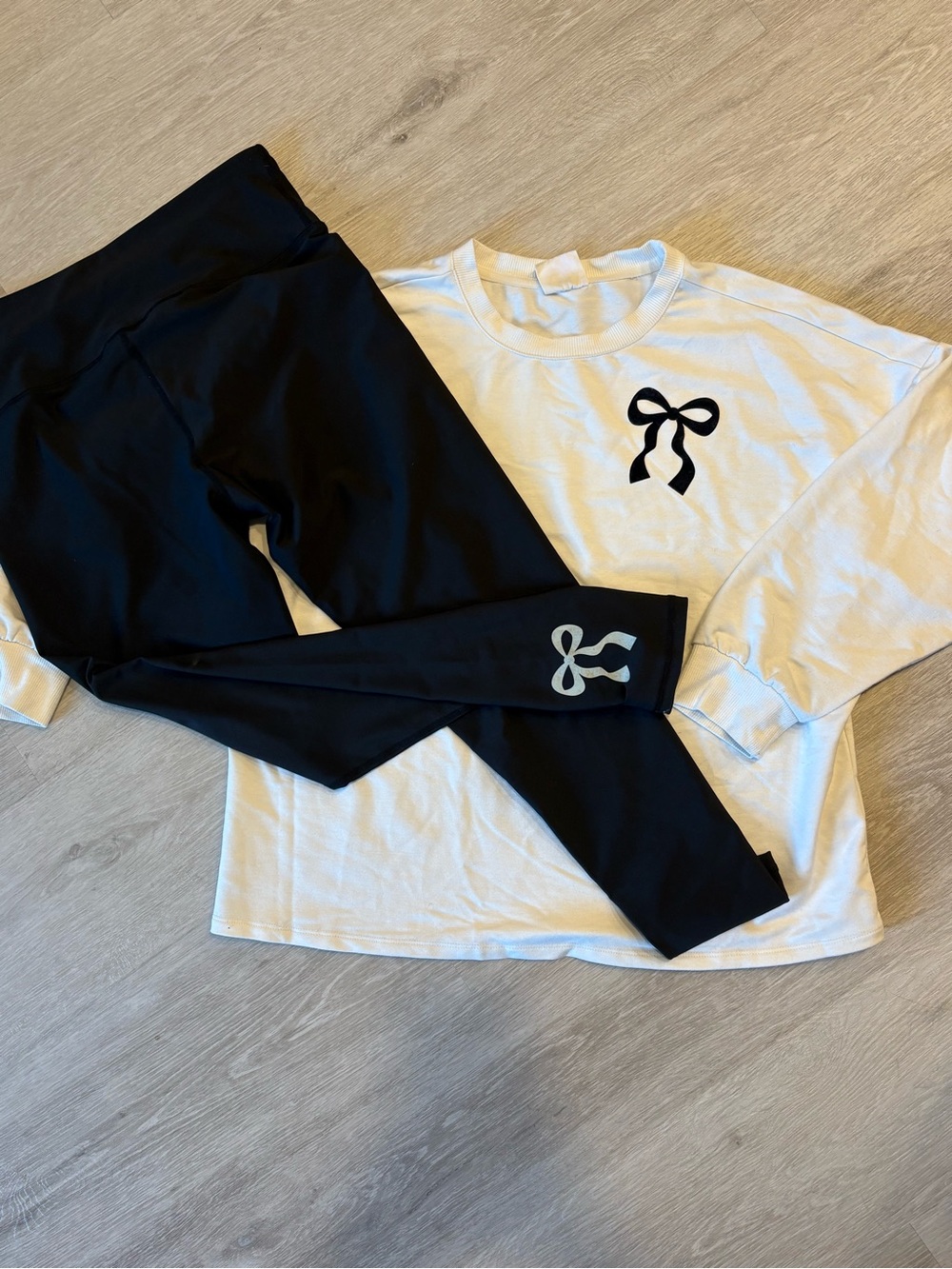 Women's Long Sleeve and Legging Set with Bow Detail
